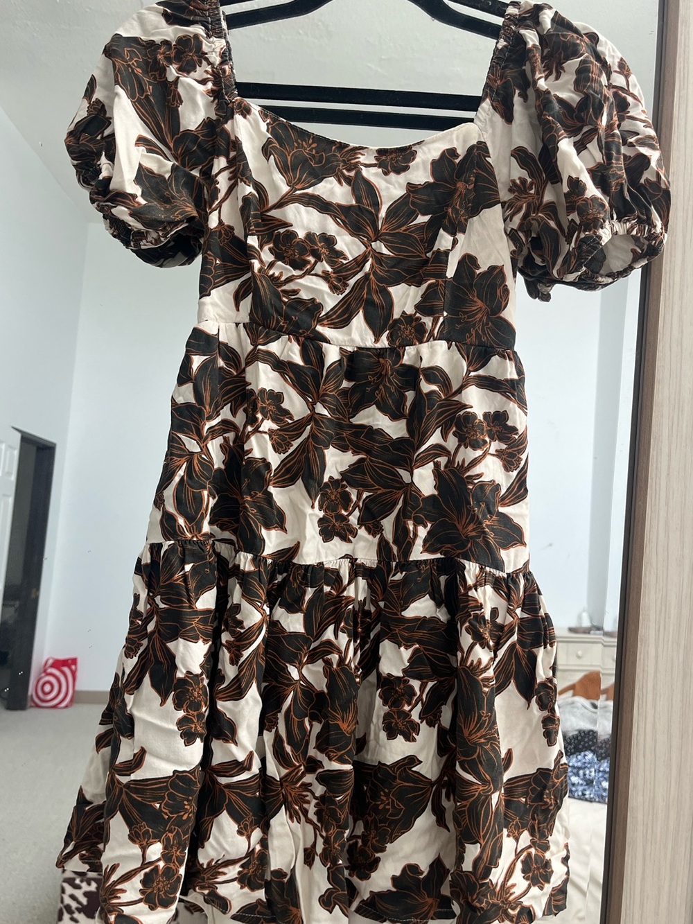 Women’s Puff-Sleeve Floral Tiered Dress